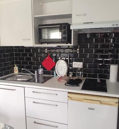 圣埃尔布兰Petit Logement Sur Jardin公寓 外观 照片